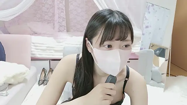 MOE_o0のウェブカメラショー