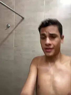 Luxury_Guy webkamerás műsora