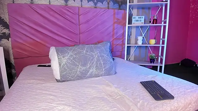 Živý XXX chat eloisa_moorgan