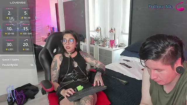 Show de webcam de inkedsinners_