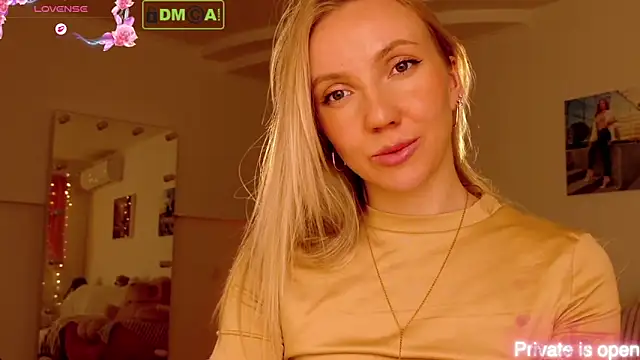 Chat +18 de rina_asty ao vivo