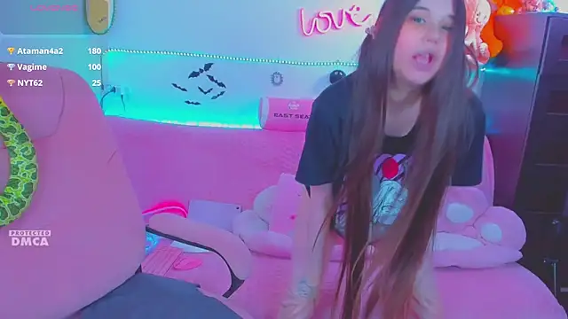 Lolisuccub webcam show