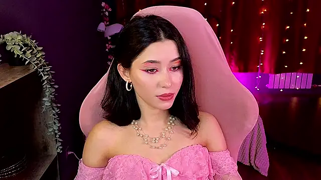 XXX chat uživo modela RedMidnight