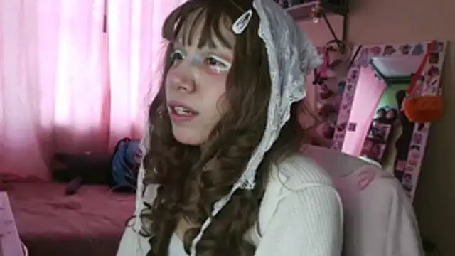 Terraelowen Live XXX-chat