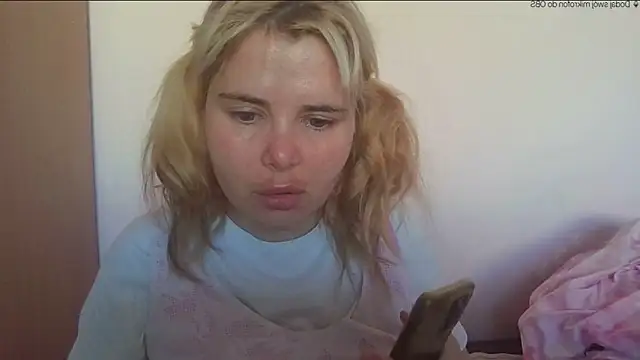 HornyElena's Live XXX Chat