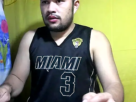 HairyHottestpinoyHandsome Show Webcam