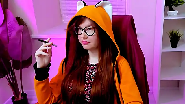 Онлайн чат XXX CarolGiggly