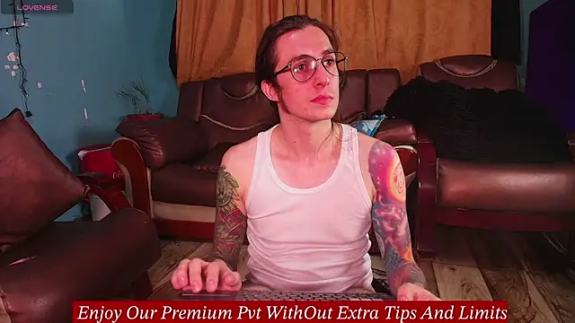 EroticDuels Webcam Show
