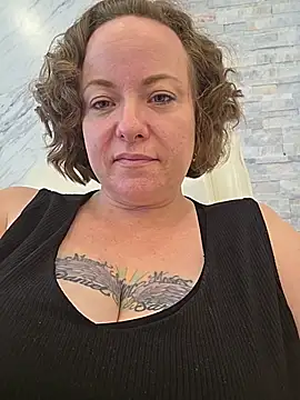 julimonroe's Webcam Show