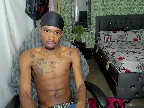 Kofi_exotic_2 Chat XXX in diretta