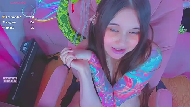 Lolisuccub's Live XXX Chat