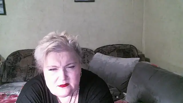 Lana555's Live XXX Chat