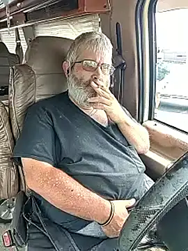 hearseguy77's Live XXX Chat