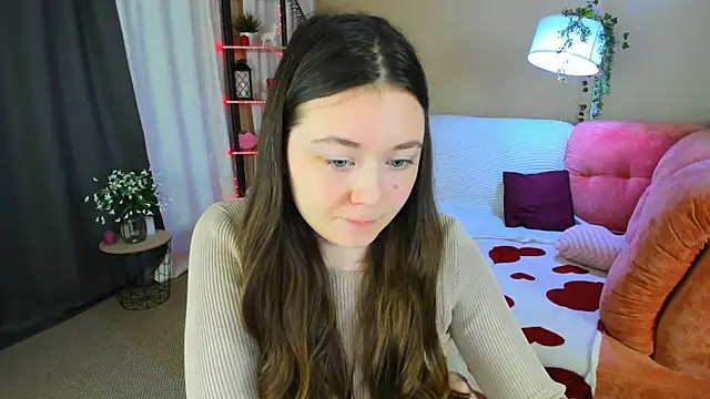 AlluringLookk: вебкам-шоу