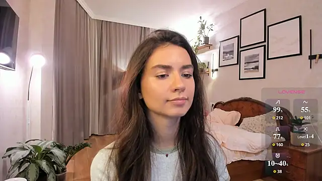 NicoleLuv: онлайн-секс-чат