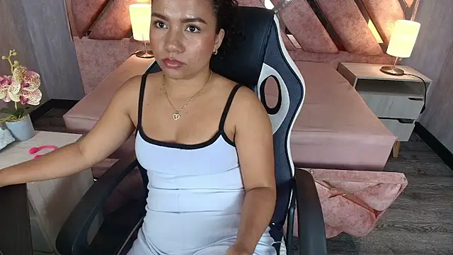 TamaraaHoney Obrolan Langsung XXX
