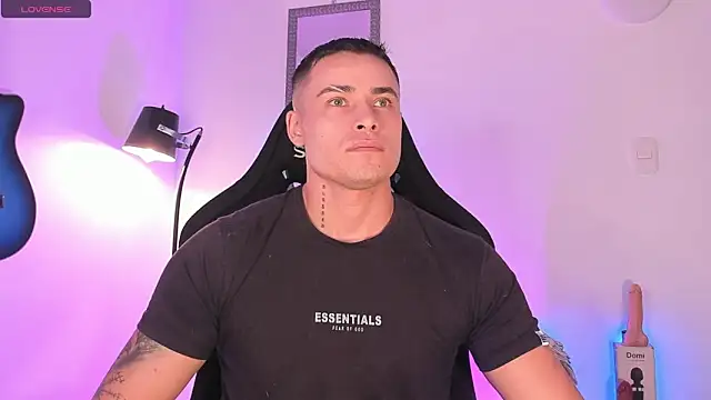 connorsmiith's Live XXX Chat