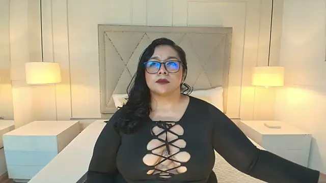 ViickyLee's Live XXX Chat