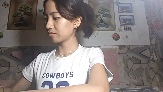 DeeannGunby Pertunjukan Webcam