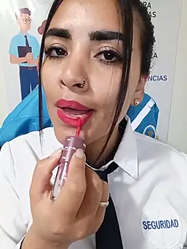 Chat XXX en directo de MAYE__13