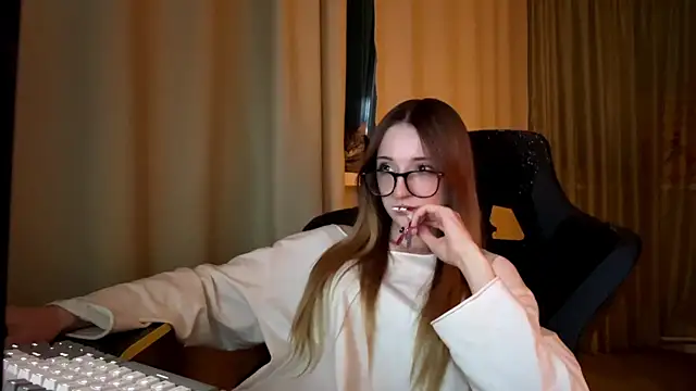 Sunshine_Kira's Live XXX Chat
