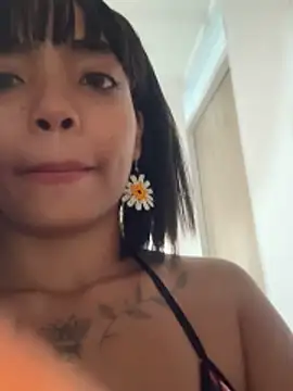XXX chat uživo modela SarahLynn7
