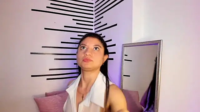XXX chat uživo modela LindaCatalina_