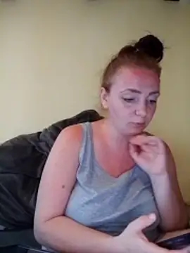 Živý XXX chat Bella-Monroe