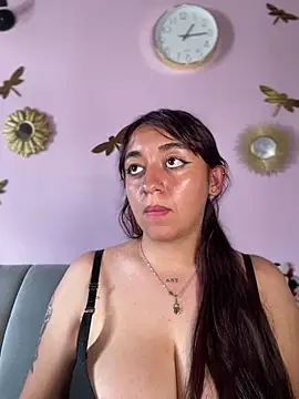 Im_Luuu's Live XXX Chat