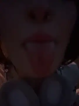 Chat XXX en directo de virusDoll