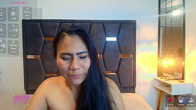 Živý XXX chat Keyla_Brunette_