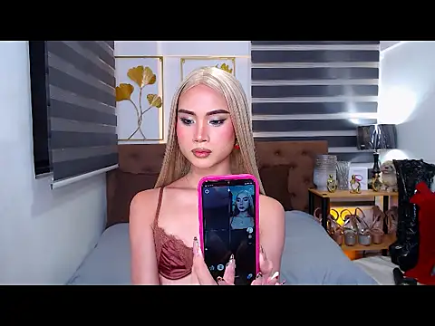JuicyCockThea 即時 XXX 聊天