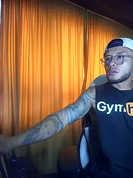 sebastian_hornyのライブXXXチャット