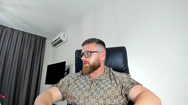 Онлайн чат XXX Findom_guy
