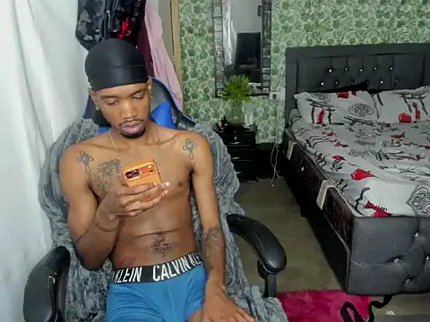 Chat XXX ao vivo de Kofi_exotic_2