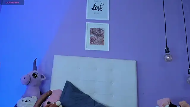Chat XXX Live Charlotte11-11