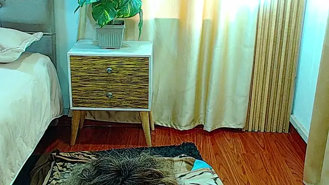 sasi_luna Adlı Modelin Canlı XXX Sohbeti