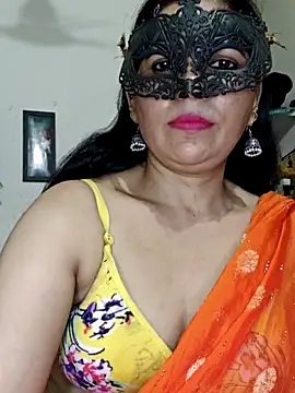 BhabhiPooja69: онлайн-секс-чат