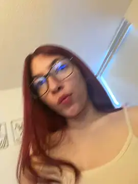 Czat XXX na żywo – SarahLee__