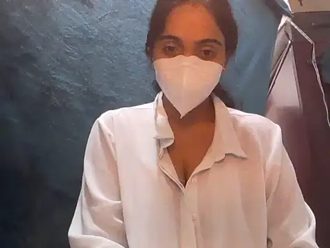 shainiasha1 Adlı Modelin Web Kamerası Şovu
