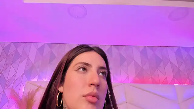 Nina_Ford_: απευθείας συνομιλία ΧΧΧ