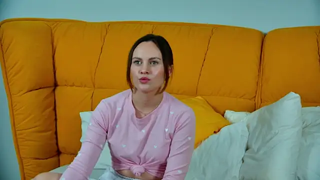 LumeriSoren Chat XXX live