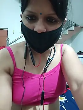 XXX chat uživo modela ZOYA-STRIP