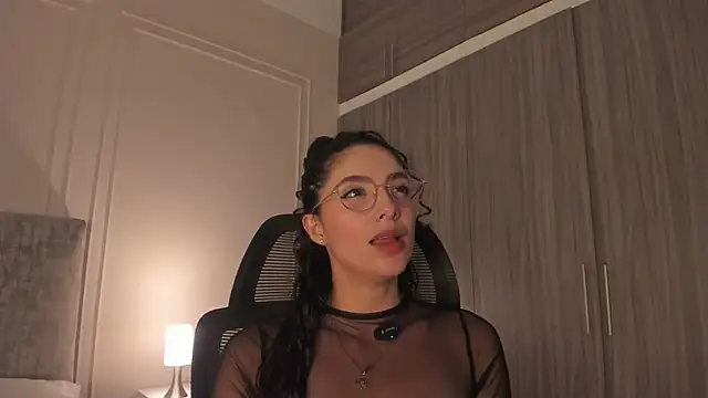 Angel-bells Chat XXX in diretta