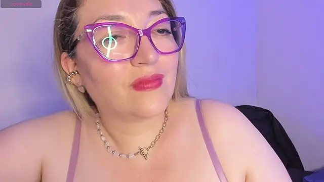 Naty_Mature_のウェブカメラショー
