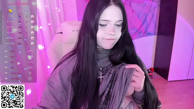 XXX chat uživo modela SelenaCute