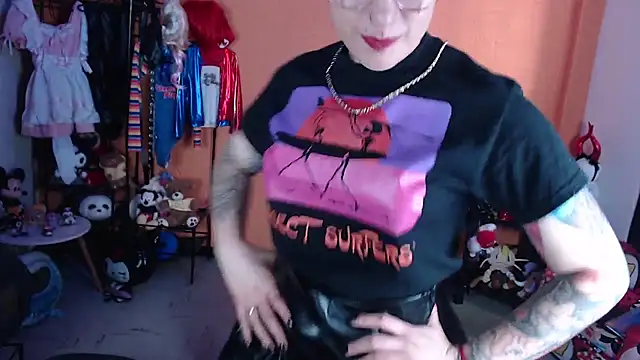 MissMiia2 Chat XXX in diretta