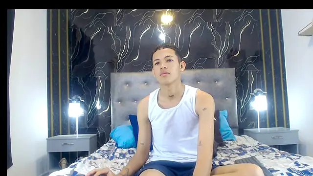 PhillipCox Chat XXX live