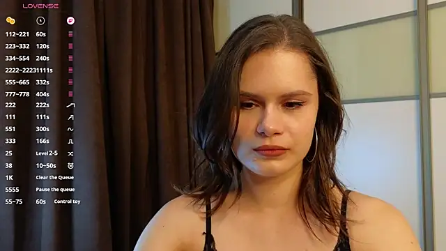 Madeleine_Holt Chat XXX in diretta