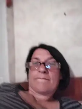 Show de MarieSinsss na webcam